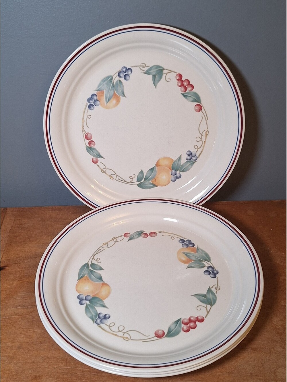 vintage Corelle Abundance dinner and luncheon plates set 4